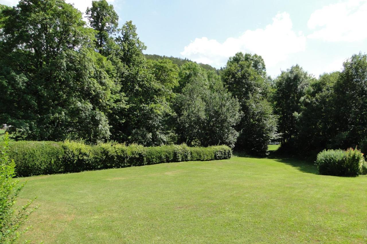 Gîte 829 Montagnes du Jura avec Spa et Sauna classé 3 étoiles Foncine-le-Haut Esterno foto